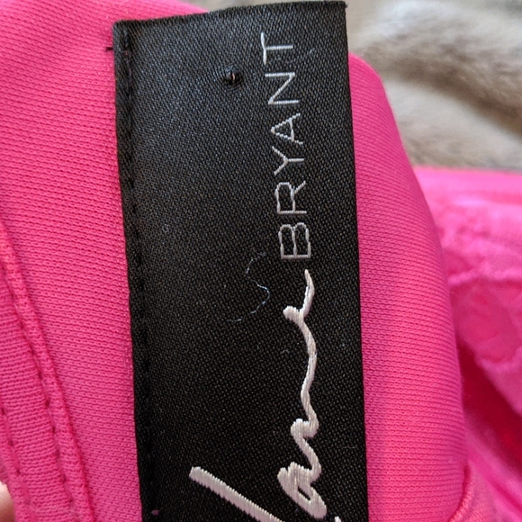 Lane Bryant Pink floral lace overlay dreas - Picture 6 of 6